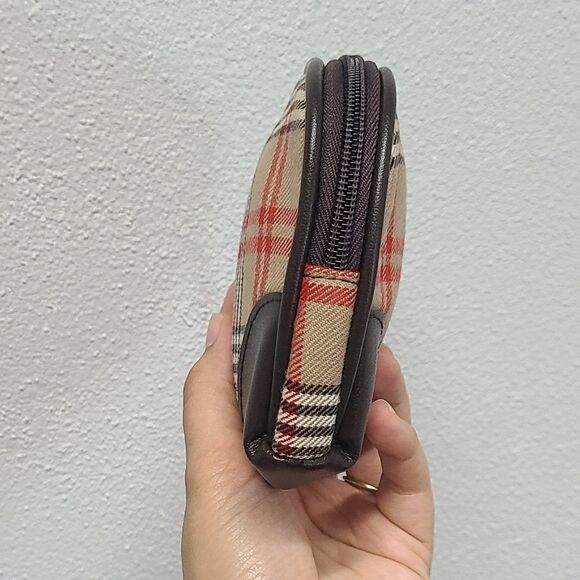 NWOT Plaid Wallet/Coin bag 💰‎ - Picture 3 of 9